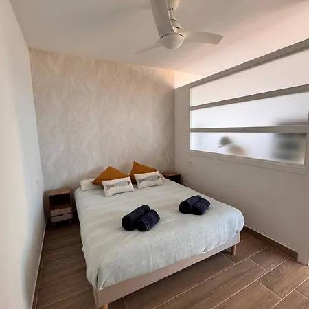 Lägenhet Blue Horizon - Luxury By The Sea